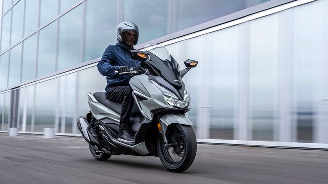 Xe máy Thái chặt đẹp Honda SH 350i, tích hợp điều khiển bằng giọng nói, bình xăng 11,7L - Ảnh 12. Xe máy Thái chặt đẹp Honda SH 350i, tích hợp điều khiển bằng giọng nói, bình xăng 11,7L - Ảnh 12.