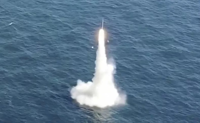 TT Putin ra lệnh tất cả rời khỏi đây, máy bay Nga lập tức giội bom xuống Syria - Hàng nghìn quân Taliban sa bẫy chỉ sau một tiếng nổ - Ảnh 1.