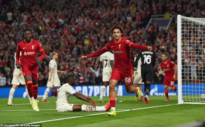 Liverpool 3-2 Milan: Khoảnh khắc hoảng sợ - Ảnh 1.