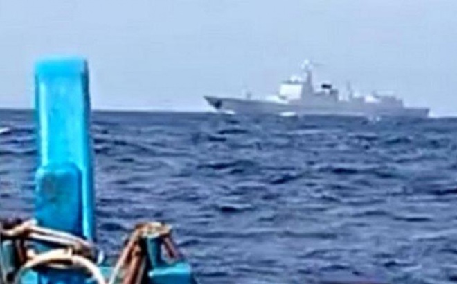 Ngư dân quay lại hình ảnh tàu Trung Quốc trong EEZ Indonesia. (Nguồn: Liên minh ngư dân Natuna)