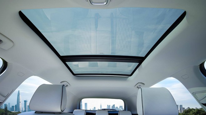 Kia Morning xây xẩm vì mẫu ô tô giá rẻ hơn 50 triệu vừa ra mắt - Ảnh 7. Kia Morning xây xẩm vì mẫu ô tô giá rẻ hơn 50 triệu vừa ra mắt - Ảnh 7.