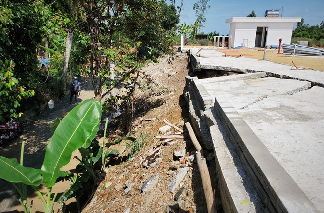 Đà Nẵng: Chính quyền lên tiếng về nghi vấn dùng đất lẫn rác thải để san nền công trình 17 tỉ đồng - Ảnh 1.