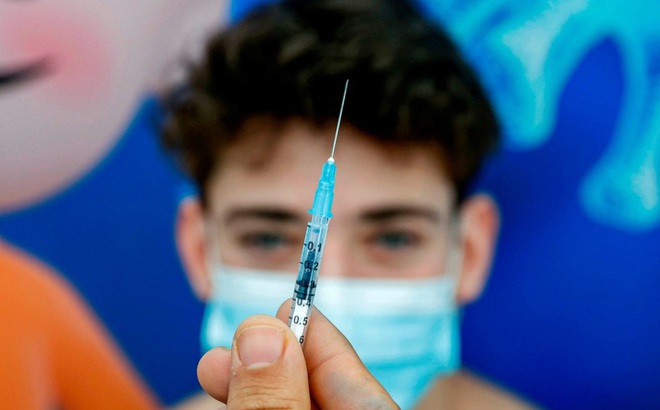 NÓNG: Cuba tặng Việt Nam món quà vaccine Abdala quý báu, về ngay cùng đoàn Chủ tịch nước; Báo cáo sốc về ổ dịch của TQ - Ảnh 1.