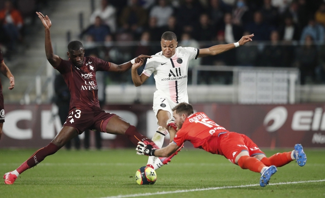 Messi vắng mặt vì chấn thương, PSG suýt mất điểm trước đội cuối bảng Ligue 1 - Ảnh 3.