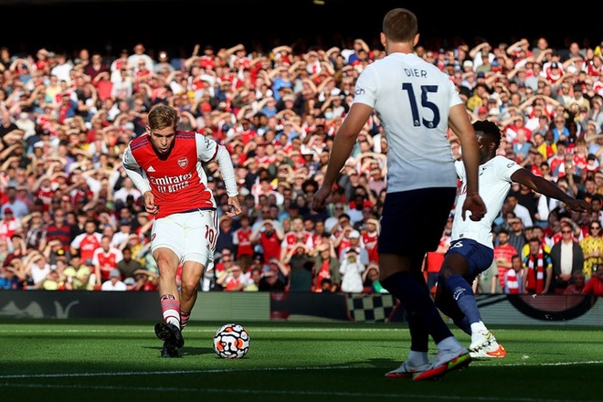 Hàng công rực cháy giúp Arsenal nghiền nát Tottenham ngay trong 30 phút hiệp 1 - Ảnh 2.