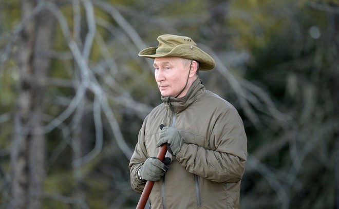 Những hình ảnh ‘siêu hot’ từ kỳ nghỉ của ông Putin ở Siberia được công bố - Ảnh 7.