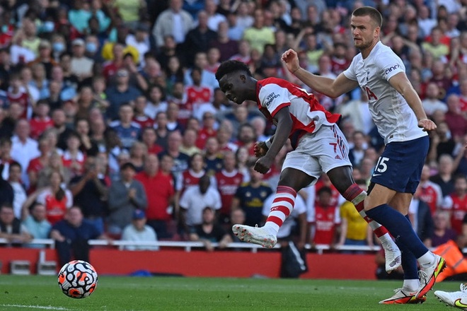 Hàng công rực cháy giúp Arsenal nghiền nát Tottenham ngay trong 30 phút hiệp 1 - Ảnh 7.