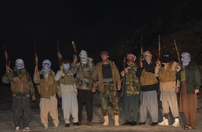 Taliban tính chiếm Tajikistan trong 24h, Dushanbe tuyên bố đã sẵn sàng cho cuộc chiến - Nga âm thầm chuẩn bị giáng đòn trừng phạt! - Ảnh 2.