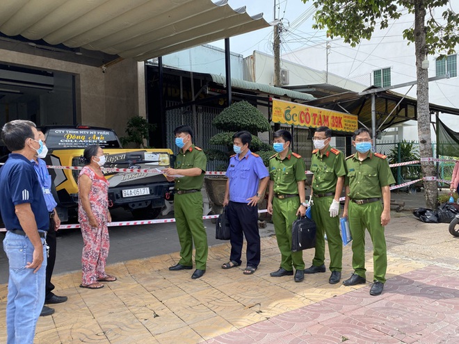 ​Vì sao nữ giám đốc bị tố làm lây dịch Covid-19 được xuất viện khi còn dương tính? - Ảnh 3.