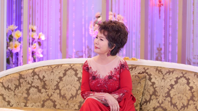 Danh ca Phương Dung: Chồng tôi bị mẹ vợ chửi giữa đường nhưng chỉ cúi đầu làm thinh - Ảnh 3. Danh ca Phương Dung: Chồng tôi bị mẹ vợ chửi giữa đường nhưng chỉ cúi đầu làm thinh - Ảnh 3.