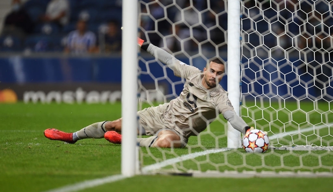 Tam tấu Salah - Mane - Firmino thay nhau lập công, Liverpool đại thắng 5-1 ở Champions League - Ảnh 15.