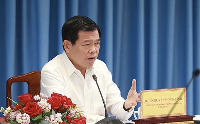 Bí thư Tỉnh ủy Đồng Nai Nguyễn Hồng Lĩnh phát biểu tại một cuộc họp.