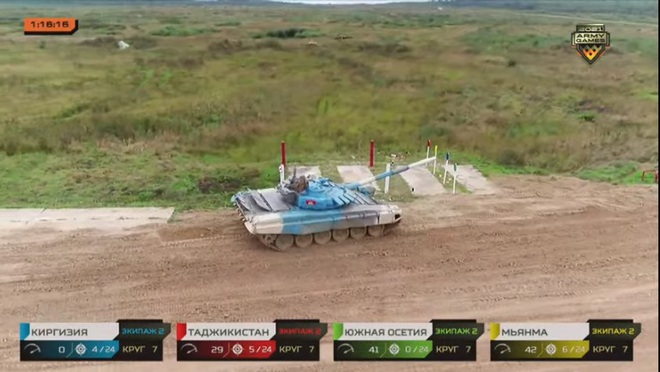 Chung kết Tank Biathlon 2021: Trận đấu đang diễn ra vô cùng quyết liệt và gay cấn - Chưa bao giờ đáng xem như thế - Ảnh 3.
