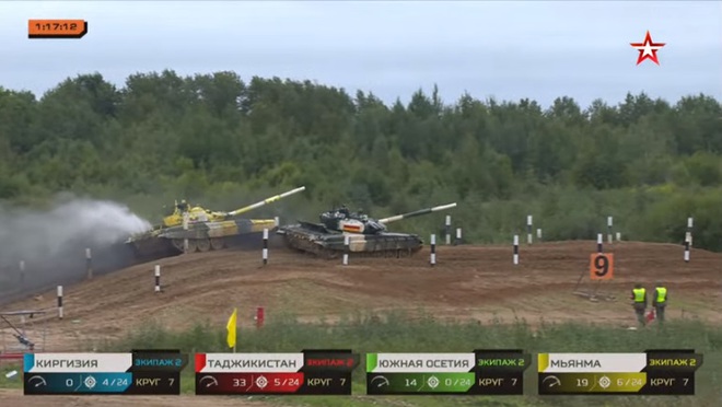 Chung kết Tank Biathlon 2021: Trận đấu đang diễn ra vô cùng quyết liệt và gay cấn - Chưa bao giờ đáng xem như thế - Ảnh 1.
