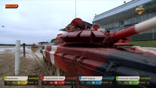 Chung kết Tank Biathlon 2021: Trận đấu đang diễn ra vô cùng quyết liệt và gay cấn - Chưa bao giờ đáng xem như thế - Ảnh 3.