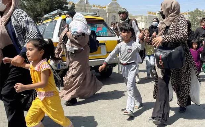 Nhiều bé gái Afghanistan bị ép lấy những kẻ cưỡng hiếp làm chồng. Ảnh: Reuters