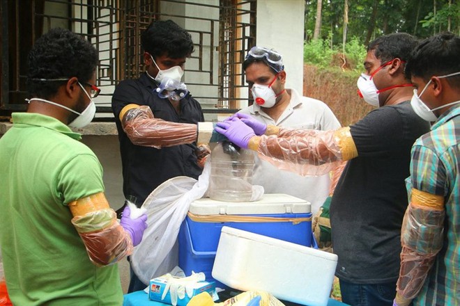 1 nước châu Á gấp rút ứng phó virus nguy hiểm hơn SARS-CoV-2; Việt Nam muốn vay khẩn cấp Ấn Độ 10 triệu liều vaccine ngừa COVID-19 - Ảnh 1.