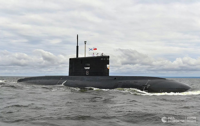 NATO ‘mất dấu’ tàu ngầm Nga ở ngay ‘sân nhà’ - Ảnh 2.