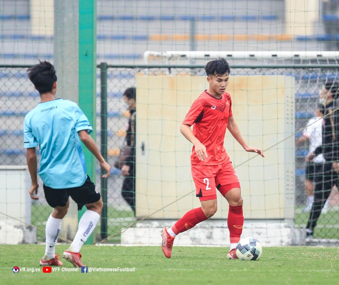 U17 Việt Nam sẽ tập huấn ở Đức, đá giao hữu với đội trẻ Dortmund - Ảnh 3.