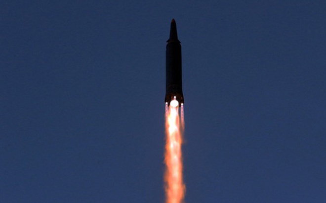 Triều Tiên ngày 11-1 phóng thử nghiệm tên lửa siêu thanh lần thứ 2 trong chưa đầy 7 ngày. Ảnh: KCNA
