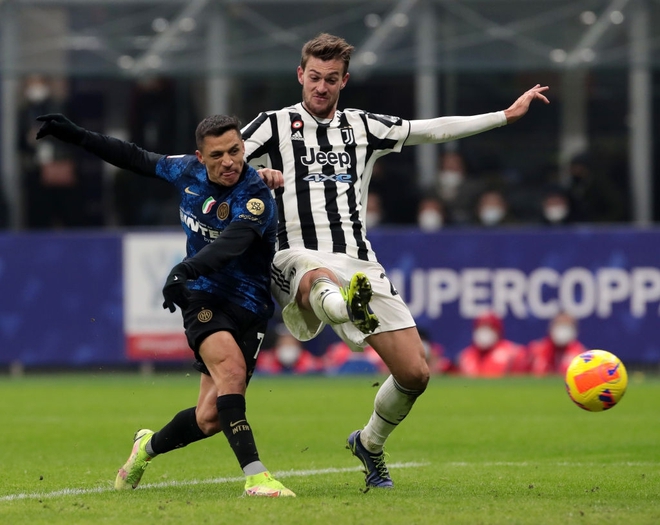 2 cựu sao MU tỏa sáng ở hiệp phụ giúp Inter hạ Juve để giành siêu cúp Italy - Ảnh 8.