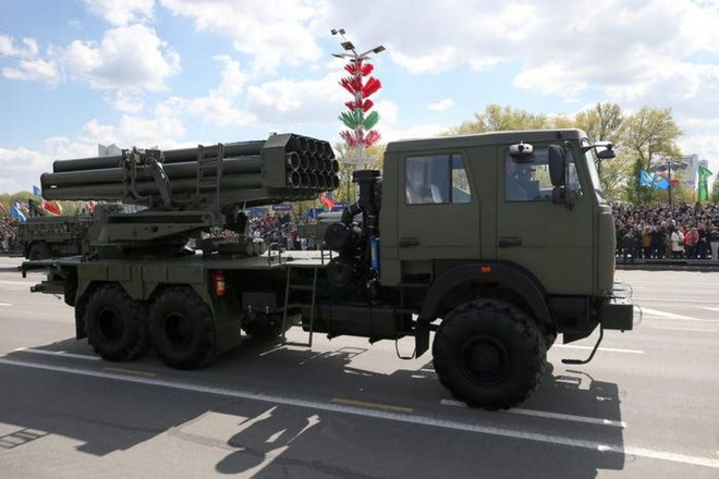 5 vũ khí Nga có thể sử dụng trong kịch bản tấn công Ukraine - Ảnh 4.