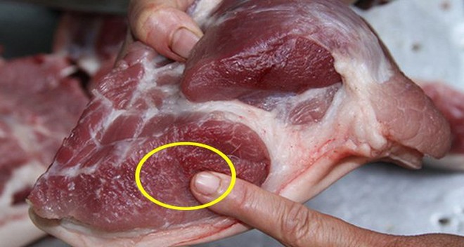 Thịt lợn có 6 dấu hiệu này, giá rẻ như cho cũng không được mua - Ảnh 1.