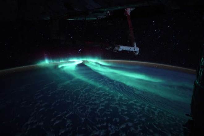 Chiêm ngưỡng vẻ đẹp ấn tượng của Trái Đất nhìn từ không gian - Ảnh 15.