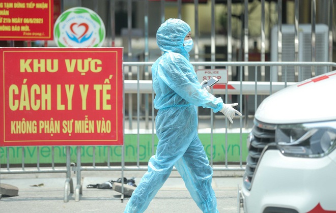 Việt Nam thêm 14.861 ca. Bộ Công an đang làm việc, GĐ CDC Bình Phước khóa máy không liên lạc được - Ảnh 1.