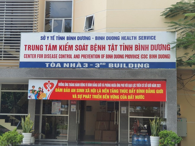 Bình Dương: Làm rõ thêm 175.000 kít xét nghiệm mua của Việt Á - Ảnh 1.