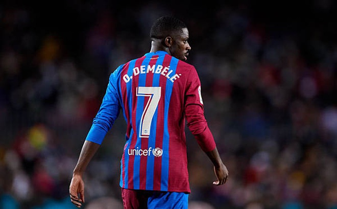 Dembele bị loại khỏi danh sách trận Bilbao và ép rời Barca ngay tháng 1