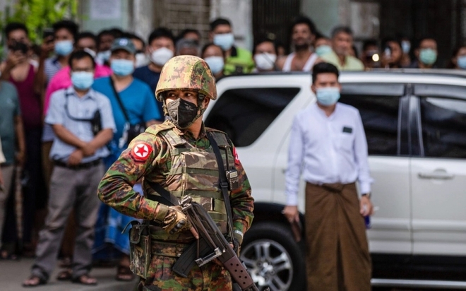 Tòa án quân sự Myanmar tuyên án tử hình 2 nhân vật đối lập - Ảnh 1.