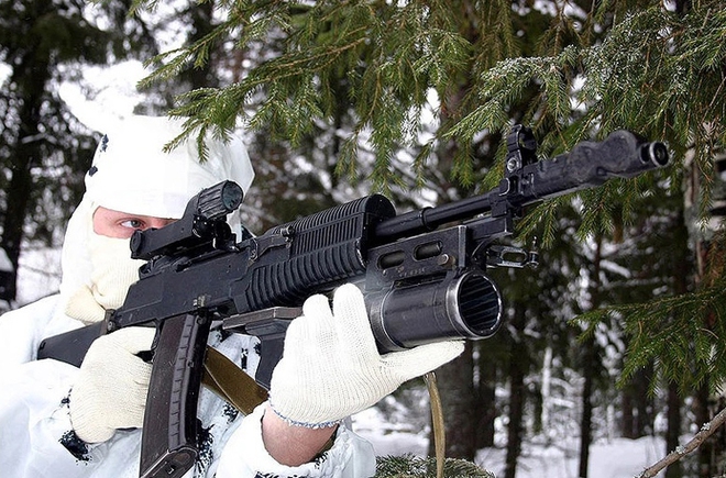 Ngoài AK, đặc nhiệm Nga còn sử dụng những súng trường tấn công nào?  - Ảnh 1.