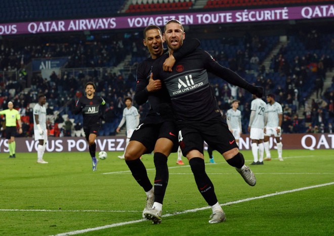 Ghi bàn đầu tiên, cựu đội trưởng Real bật mí điều hạnh phúc nhất ở Paris - Ảnh 1.