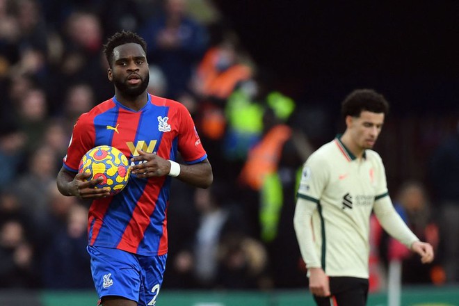 Crystal Palace 1-3 Liverpool: Tranh cãi phút 89 - Ảnh 4.