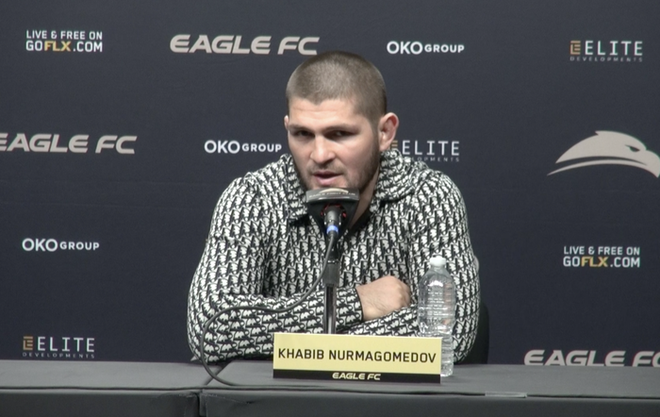  Chân ướt chân ráo làm chủ tịch, Khabib lên tiếng cảnh báo UFC: Cẩn thận mất võ sĩ  - Ảnh 1.