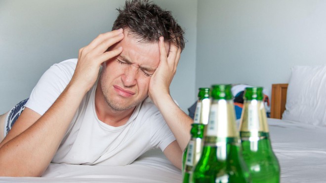 4 loại đồ uống giải rượu cực hiệu quả và dễ kiếm: Ngày Tết không thể thiếu - Ảnh 1. 4 loại đồ uống giải rượu cực hiệu quả và dễ kiếm: Ngày Tết không thể thiếu - Ảnh 1.