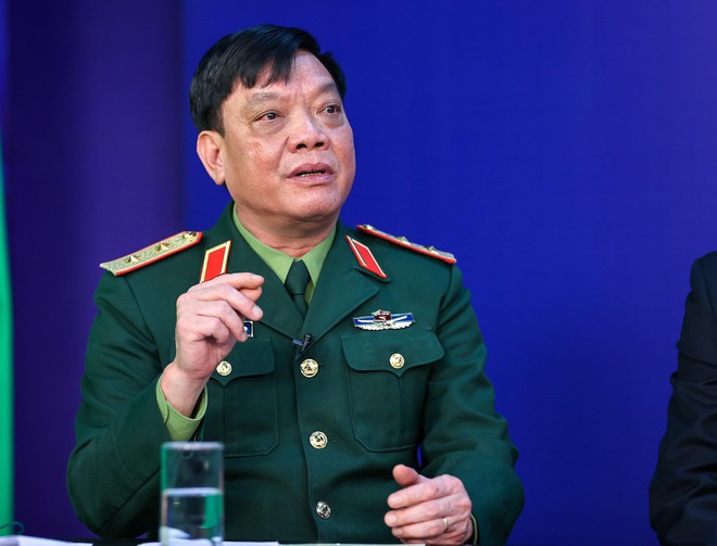 Trung tướng Ngô Minh Tiến nói về việc ‘điều động quân đội lớn chưa từng có kể từ sau chiến tranh’ - Ảnh 1.