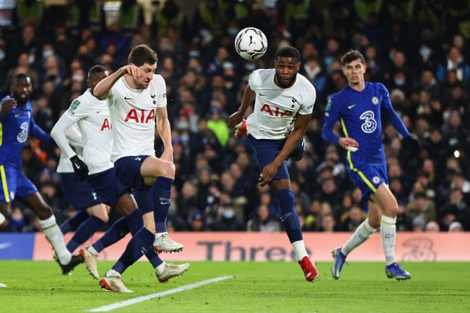 Chelsea đặt một tay vào vé chung kết Carabao Cup sau chiến thắng thuyết phục trước Tottenham - Ảnh 4.