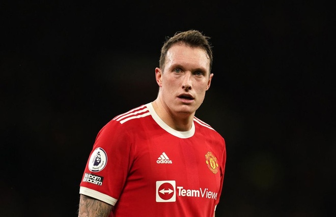 Phil Jones đã vượt qua 2 năm địa ngục như thế nào? - Ảnh 2.