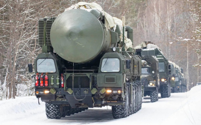 Tổ hợp tên lửa đạn đạo xuyên lục địa Yars của Nga diễn tập cơ động hồi năm 2016. Ảnh: TASS