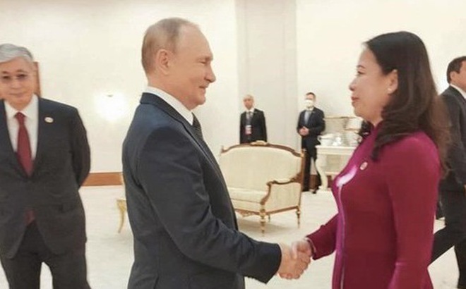 Phó chủ tịch nước Võ Thị Ánh Xuân gặp Tổng thống Nga Vladimir Putin - Ảnh: TTXVN