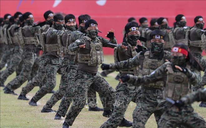 Binh sĩ Hàn Quốc tại một buổi diễn tập ở Icheon, Hàn Quốc, ngày 21/9/2020. Ảnh: AFP/TTXVN