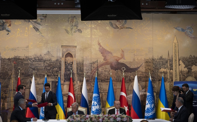 Thỏa thuận ngũ cốc giữa Nga và Ukraine đã đạt được ở Istanbul hồi tháng 7 với sự trung gian của Liên Hợp Quốc và Thổ Nhĩ Kỳ. Ảnh: Reuters