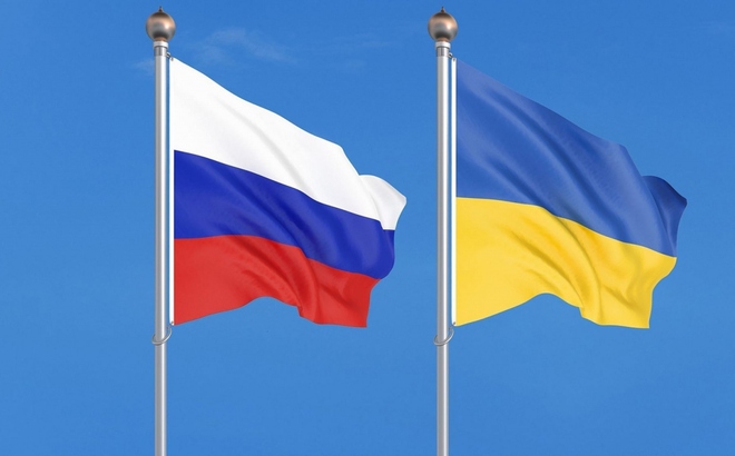 Quốc kỳ Nga và Ukraine. Đồ họa: BBC.