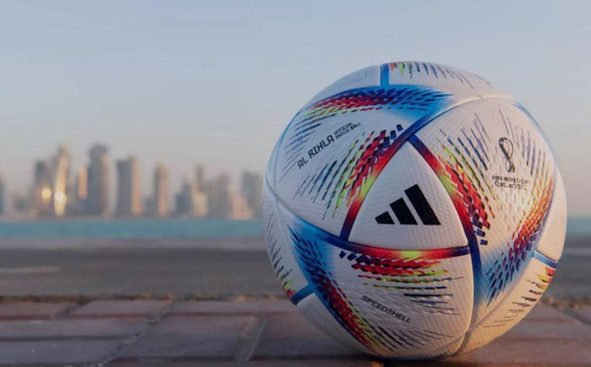 Quả bóng thi đấu Adidas Al Rihla chính thức của World Cup - Ảnh: ITP