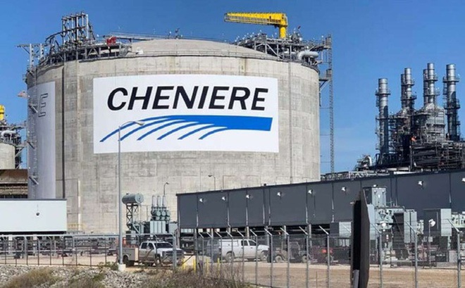 Bồn chứa khí hóa lỏng LNG của Hãng Cheniere (Mỹ) - Ảnh: HOUSTON CHRONICAL