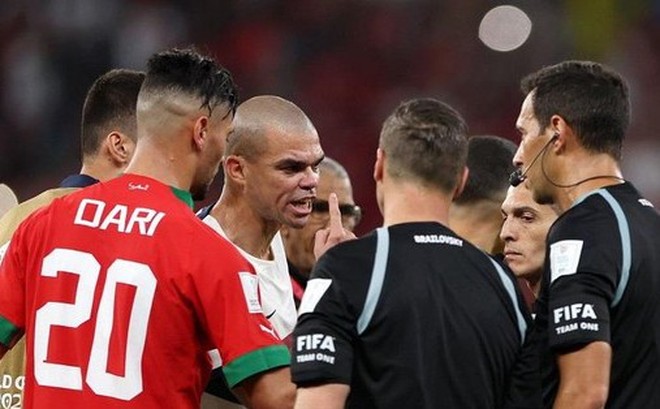 Pepe nghi ngờ sự công tâm của các trọng tài Argentina
