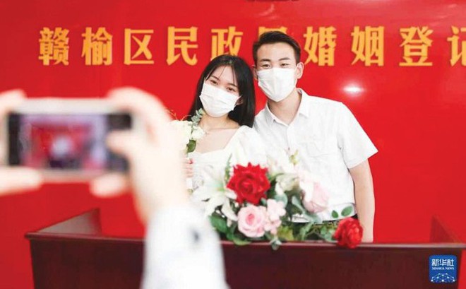Số người kết hôn lần đầu ở Trung Quốc đang giảm liên tục