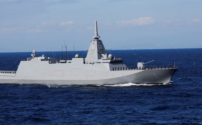 Một khinh hạm đa nhiệm vụ của Lực lượng Phòng vệ Hàng hải Nhật Bản. Ảnh: Reuters